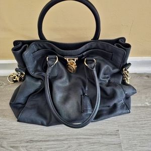 Elegant Black Leather Handbag